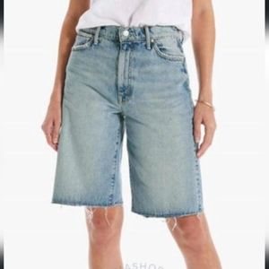 NWT Mother undercover knee fray shorts size 26